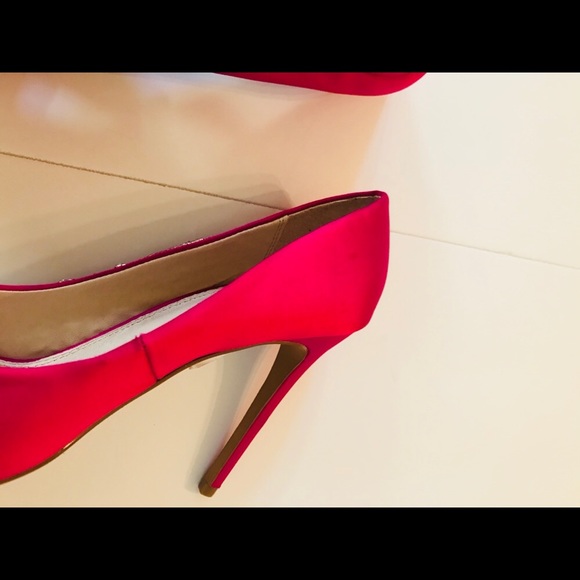 TopShop Glitz Pink Jeweled Pumps - Picture 6 of 7